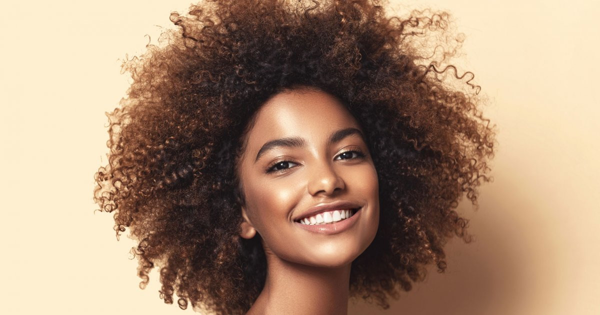 5 Astuces pour coiffer les cheveux épais et rebelles CindyHairShop